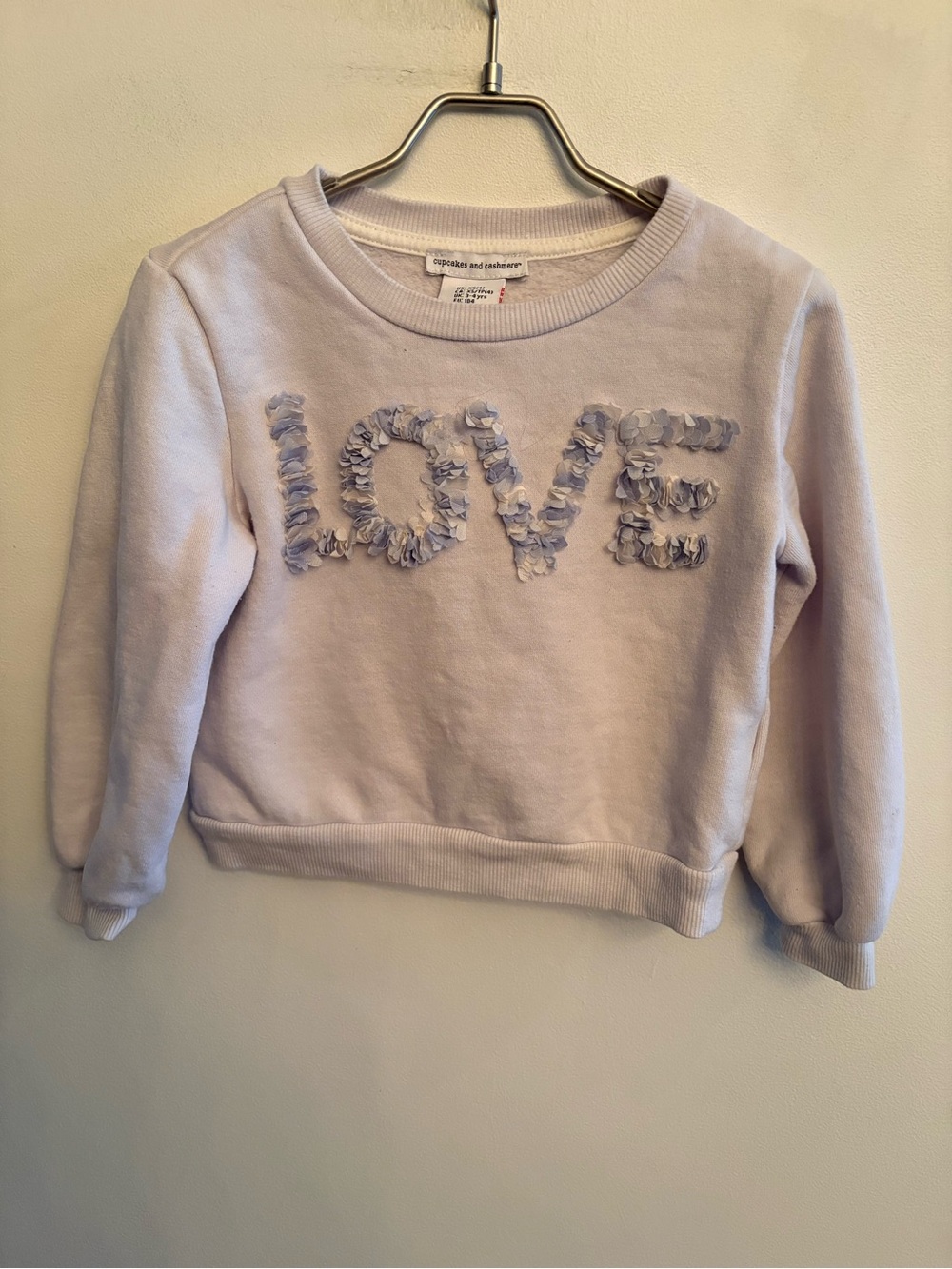 cupcakes & cashmere LOVE sweatshirt 3T